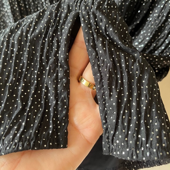 Erena Plus Sz 2X Black Pullover Shiny Blouse Textured Short Sleeves Side Slits - Picture 6 of 8